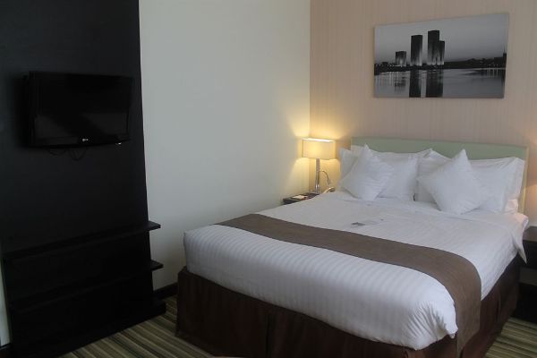Canvas Hotel Shymkent (Szymkent)